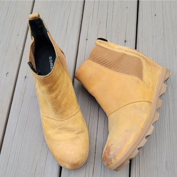 Sorel Joan of Arctic Wedge ll Chestnut Tan Burnished Leather Chelsea Ankle Boots - Picture 2 of 9